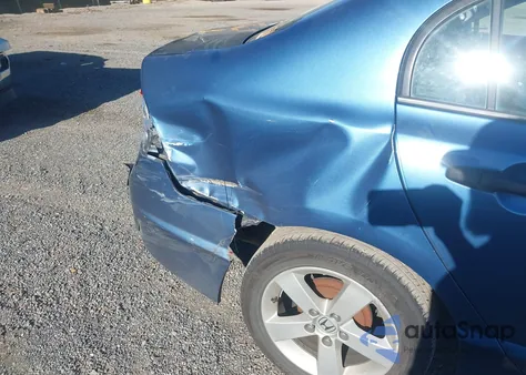 2010 Honda Civic Vp from USA, damaged, VIN 19XFA1F3XAE079779